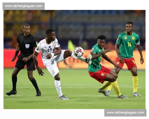 高清流畅足球赛事在线观看平台尽享全球精彩对决实时直播回放分析 - 副本 - 副本 (3) - 副本